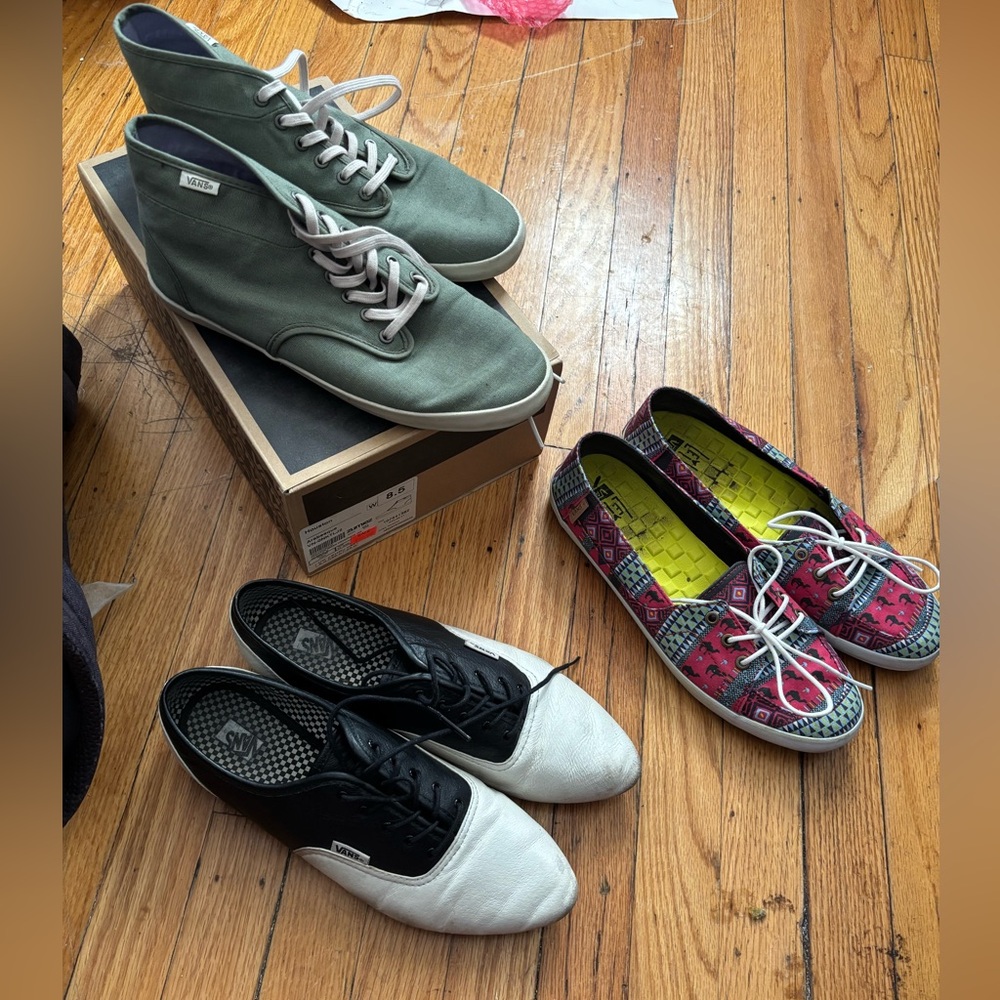 Rare vans trio